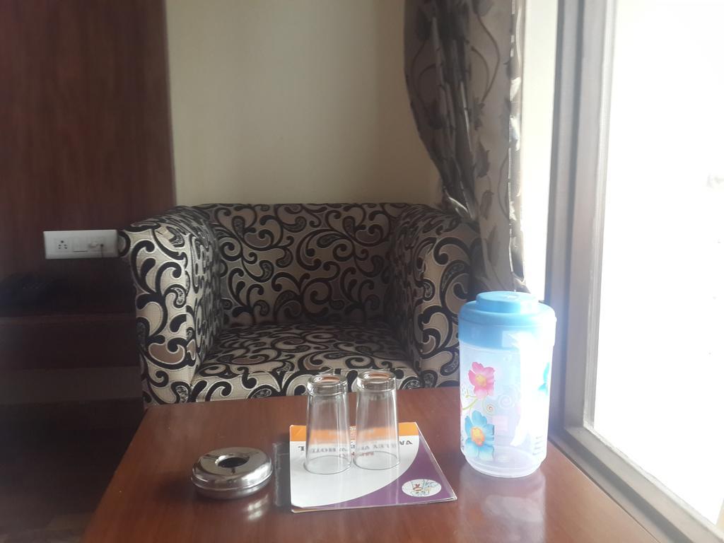 Valley View Hotel Mussoorie Kamer foto